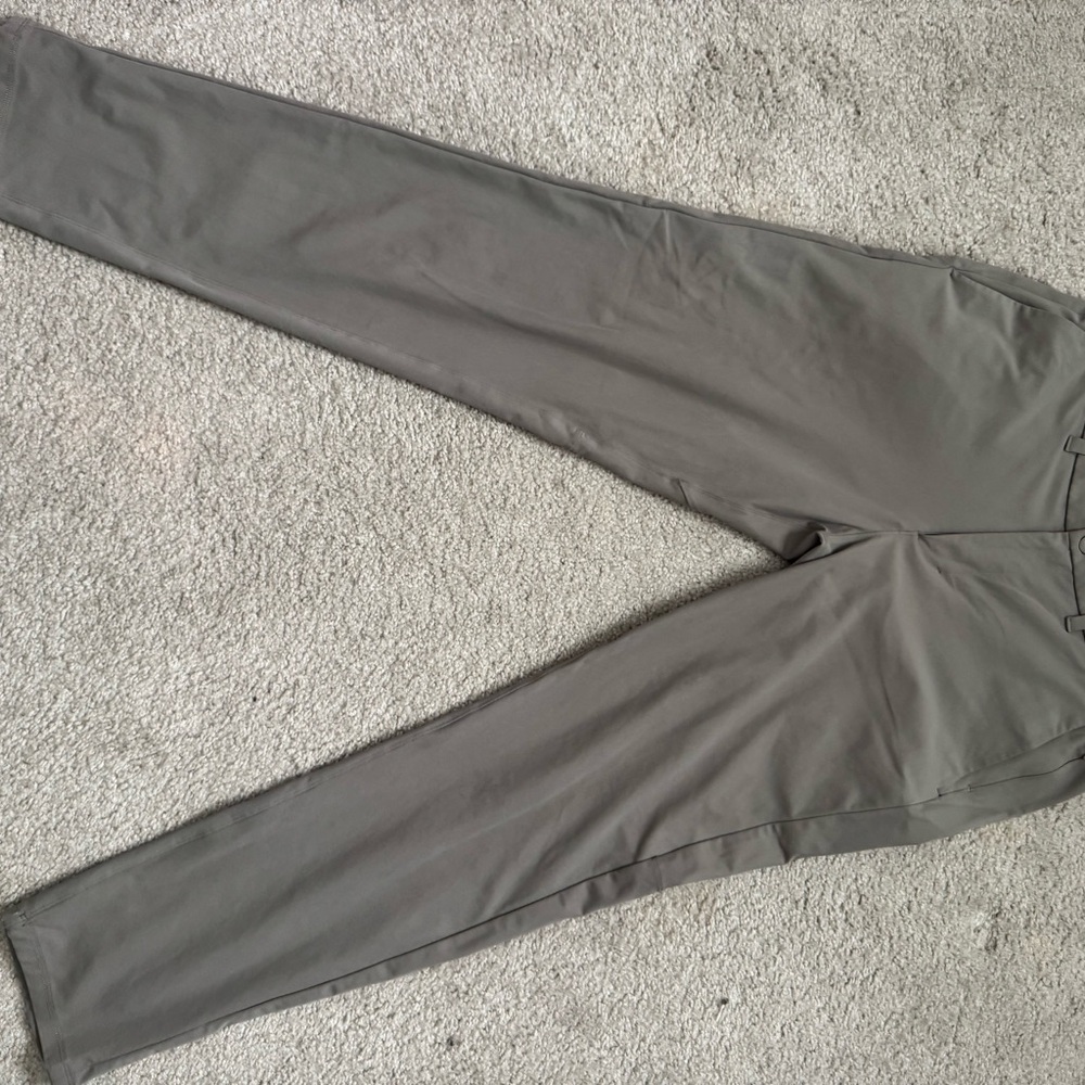 Men’s lululemon Slim-fit Commission Pants